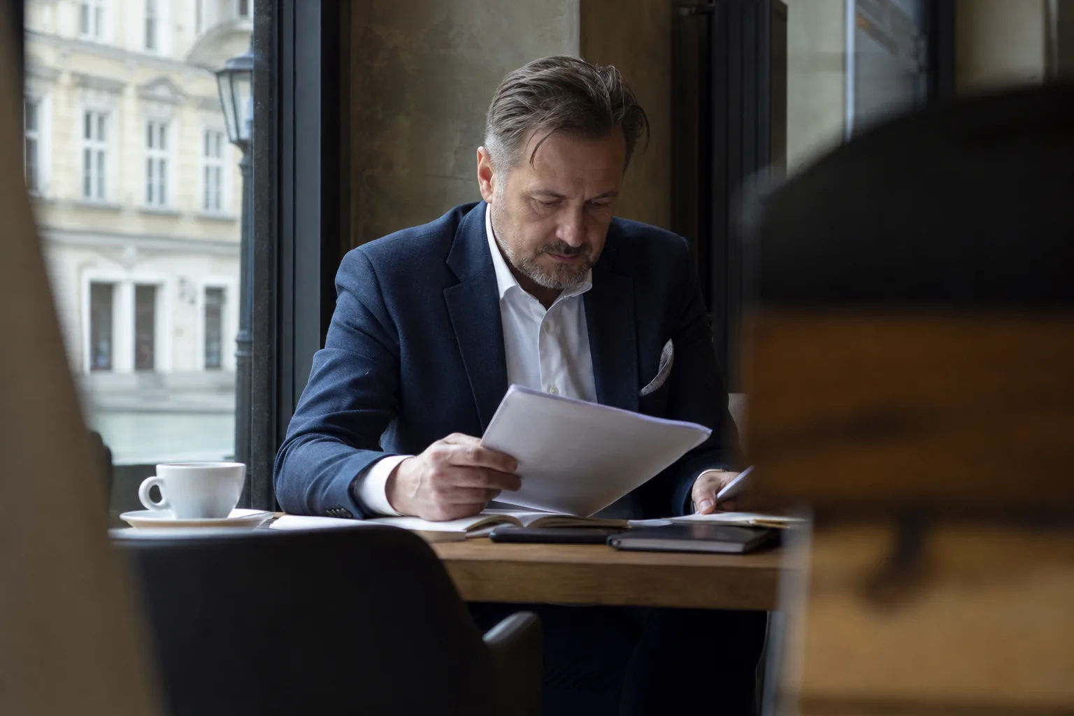 Weryfikacja informacji przed spotkaniem biznesowym w Krakowie